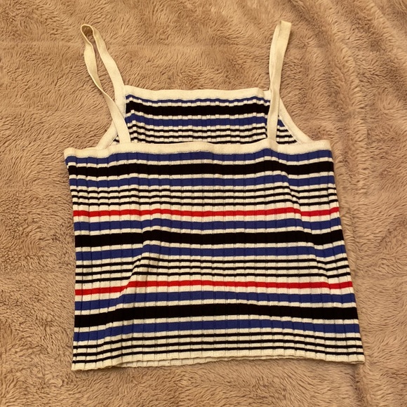 H&M cropped tank size m - Picture 2 of 2